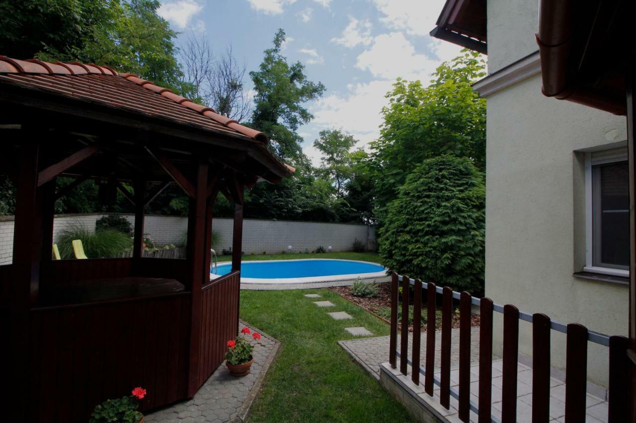 Szepkilatas Vendeghaz Villa Balatonfůzfő Eksteriør bilde