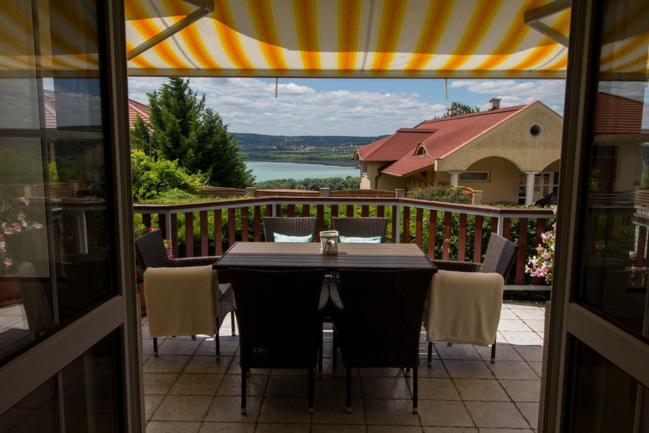 Szepkilatas Vendeghaz Villa Balatonfůzfő Eksteriør bilde